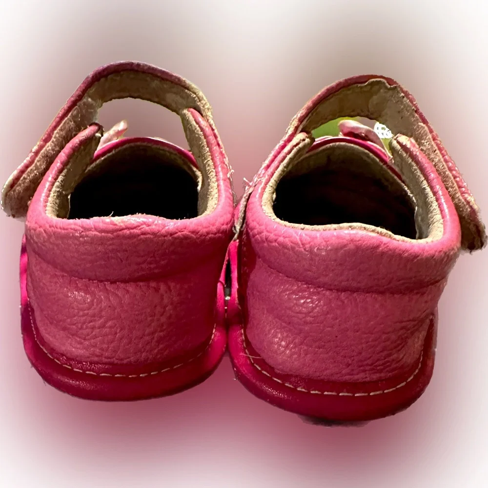 JACK and LILY 12-18 mo PINK LEATHER BABY INFANT TODDLER SHOES designed in CANADA